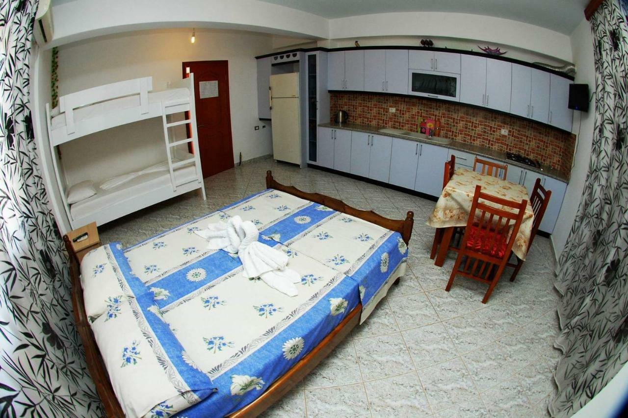 Vila Renato Ksamil Zimmer foto